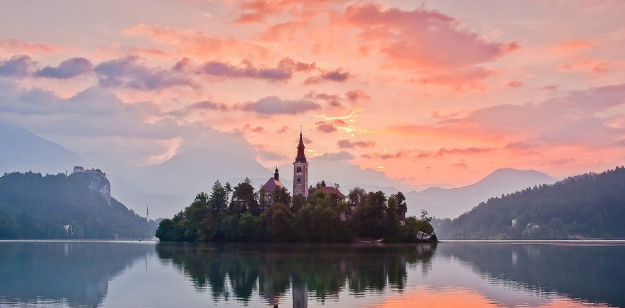 Ground handling services in Slovenia